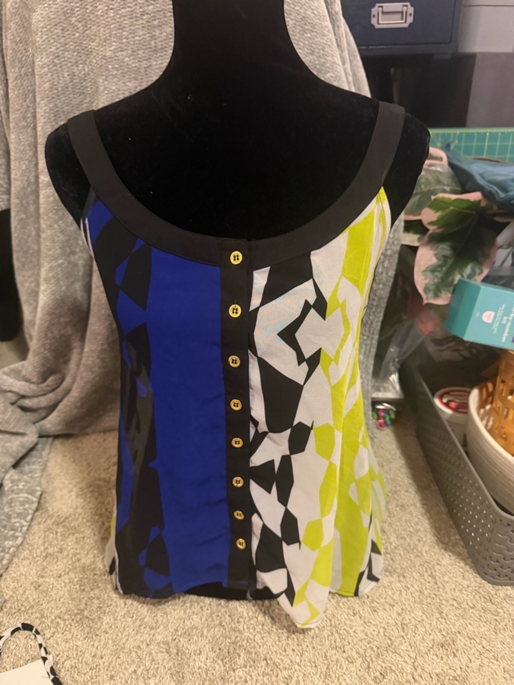 Chord Colorblock Geometric Camisole in Blue, Lime & Black